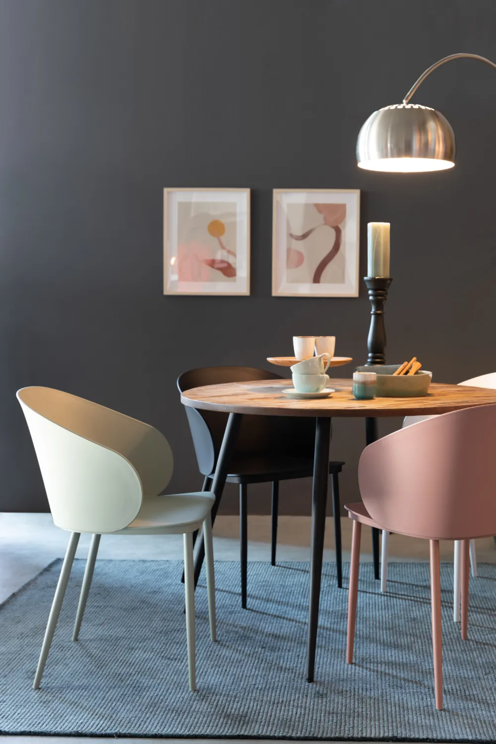 Curvy White Dining Chairs (2) | DF Gigi