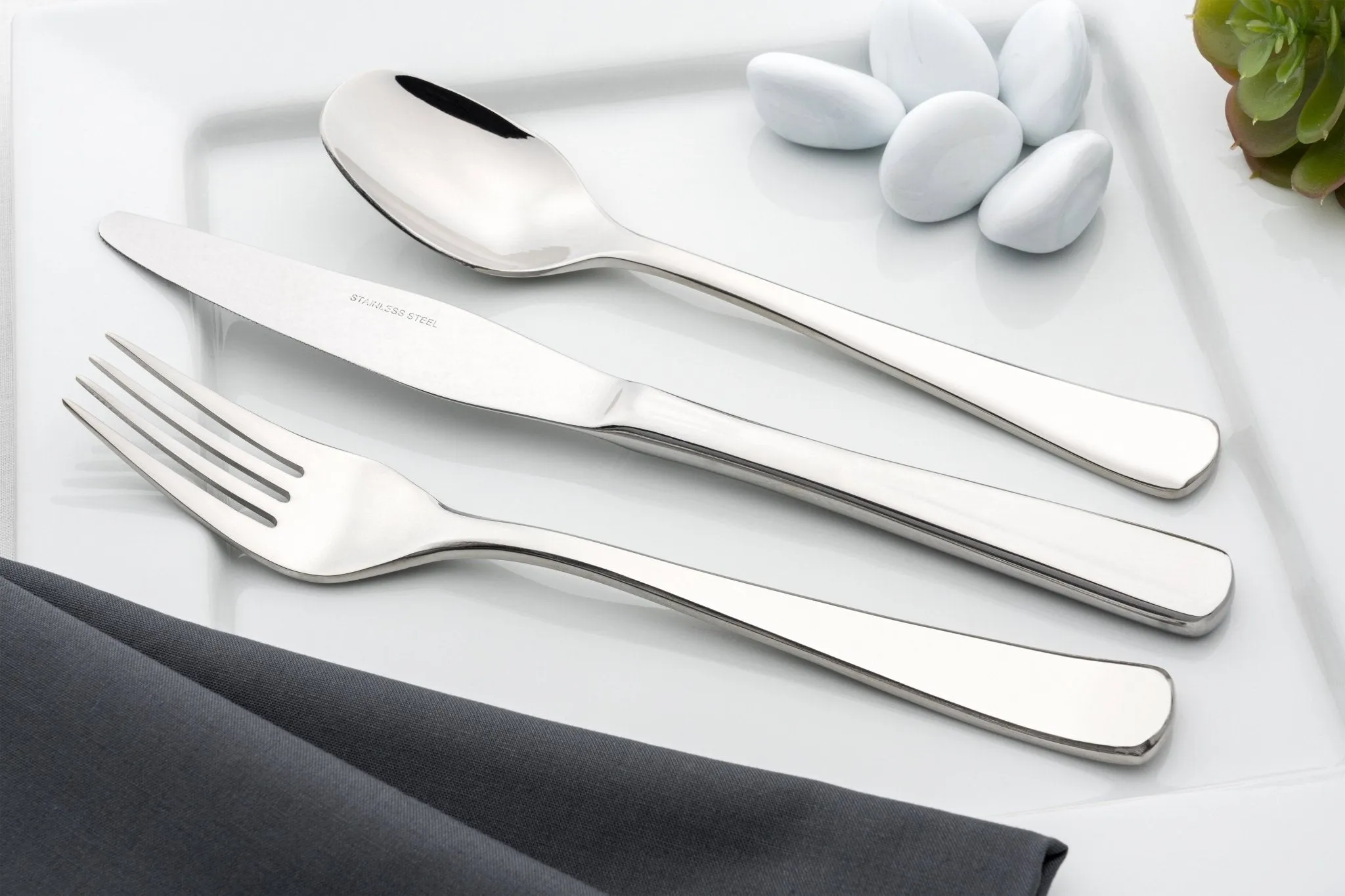 Jubilee 56 Piece Cutlery Set for 8 People
