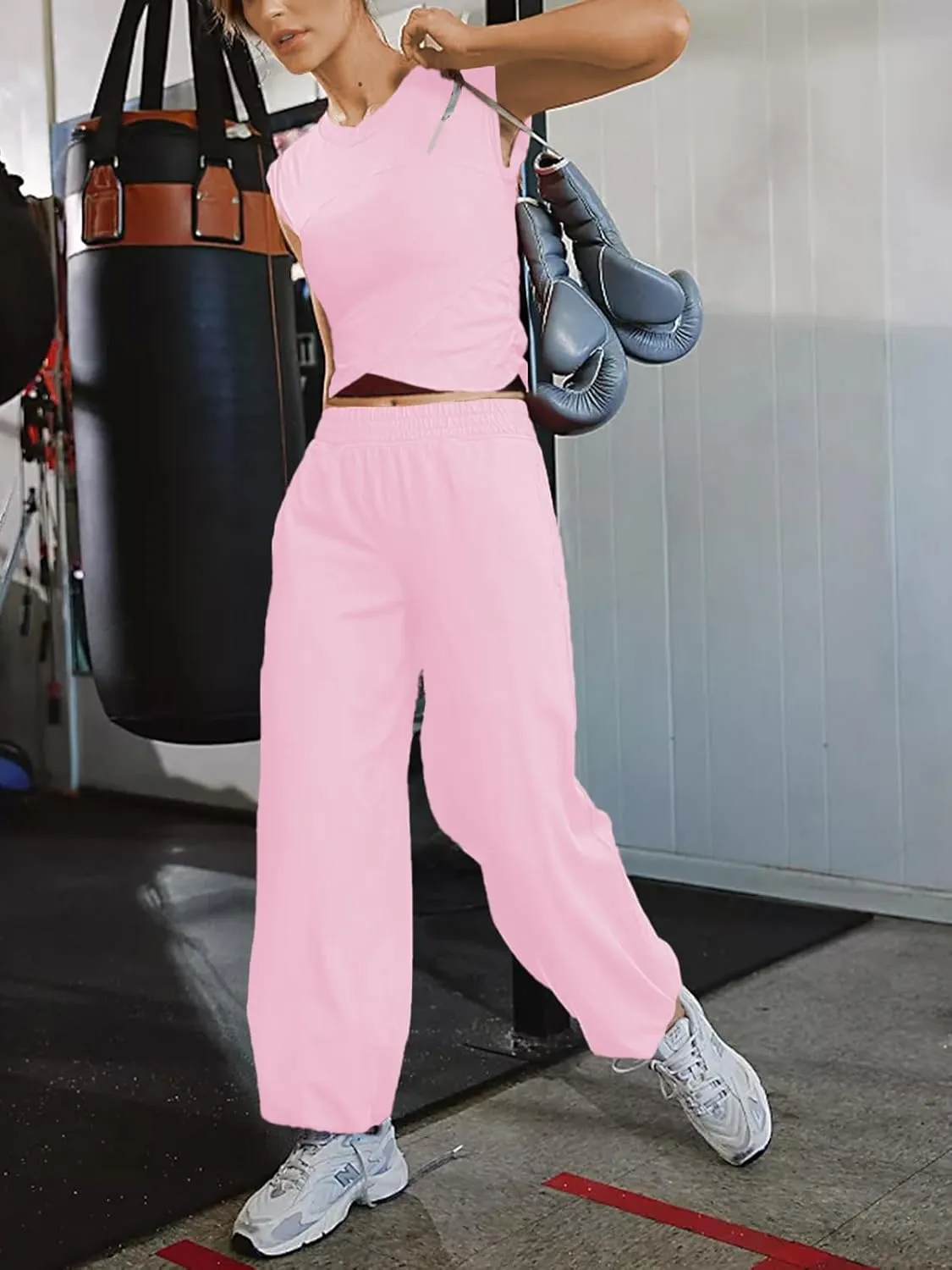 Women 2 Piece Outfit Set Loungewear Cropped Tops and Jogger Sweatpant Matching Set Coordinated Sweatsuit with Pockets